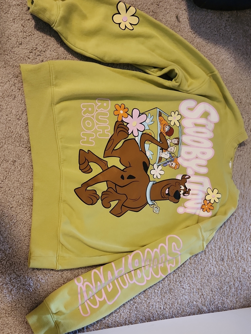 H&M Lime Green Scooby-Doo Graphic Sweatshirt